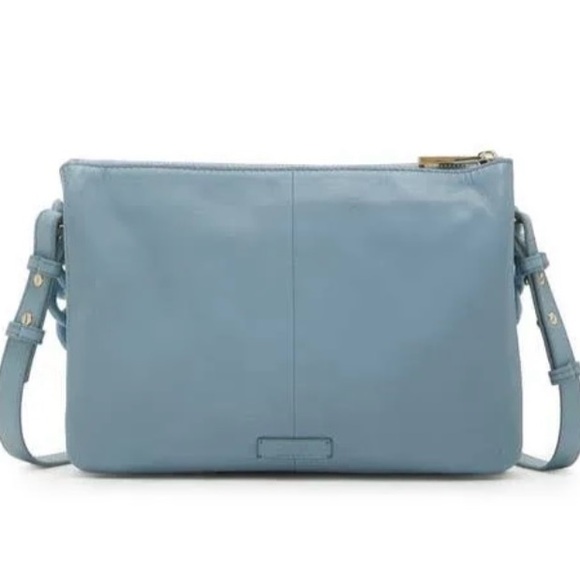 Vince Camuto NEW Adyna Leather Crossbody Purse with Chain Cerulean Blue - Picture 7 of 15